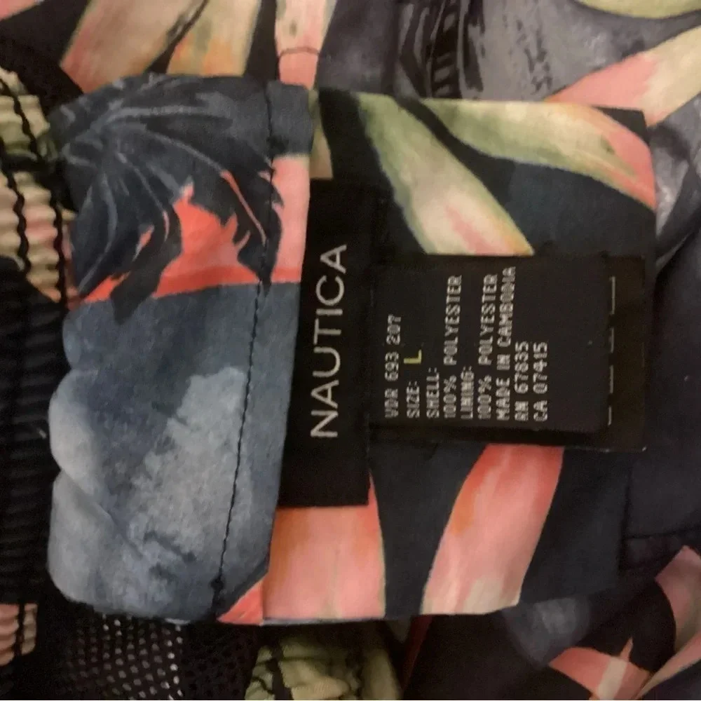 Nautica Blue Floral Swim Trunks, Size Large
